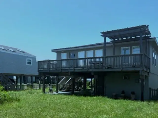 12925 John Reynolds Road, Galveston, TX 77554 - #2