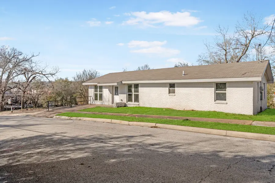 1614 13th Street, Huntsville, TX 77340 - Image #3