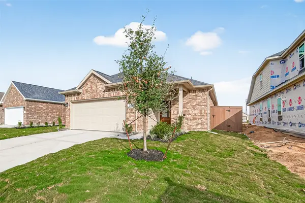 13326 Padre Bay Lane, Iowa Colony, TX 77583