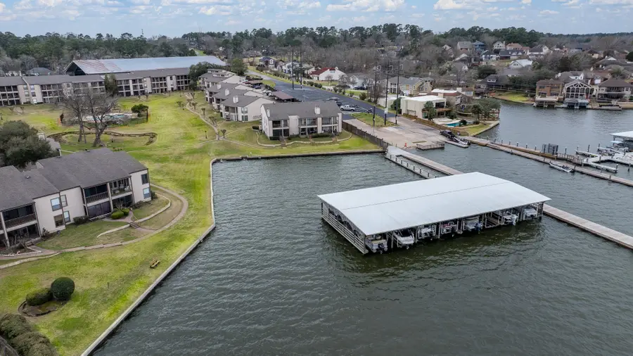 203 Lakeview Terrace #B, Montgomery, TX 77356 - #2