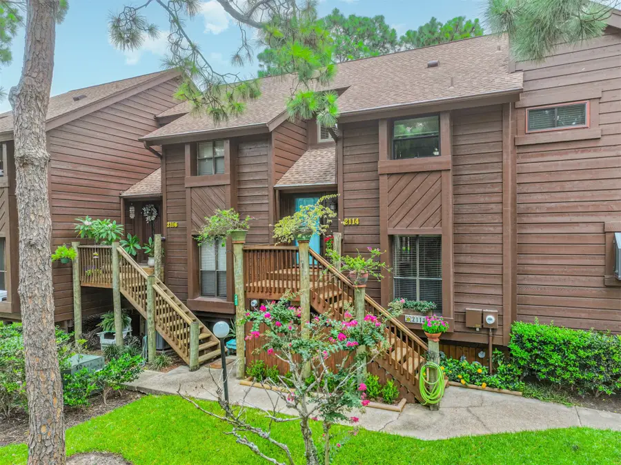 2114 Crows Nest Drive, League City, TX 77573 - Image #2