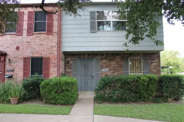 7919 Grove Ridge Drive, Houston, TX 77061