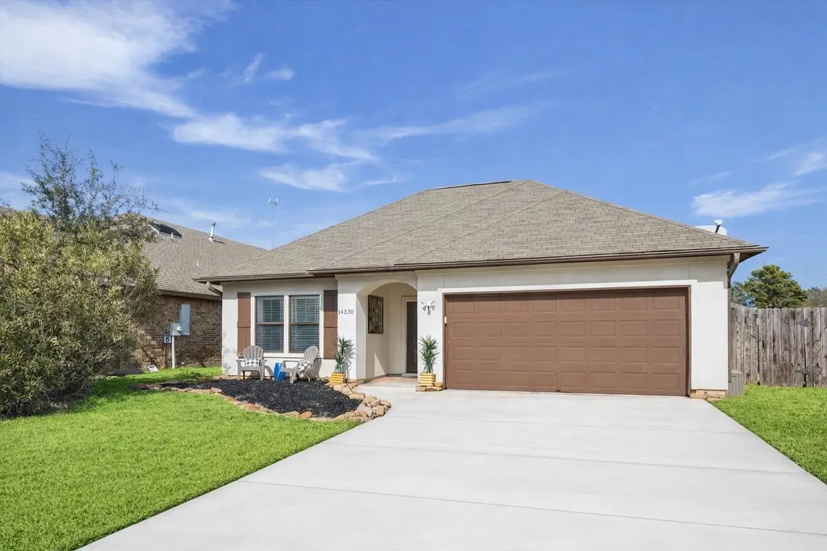 14330 S Summerchase Circle, Willis, TX 77318 - Image #1