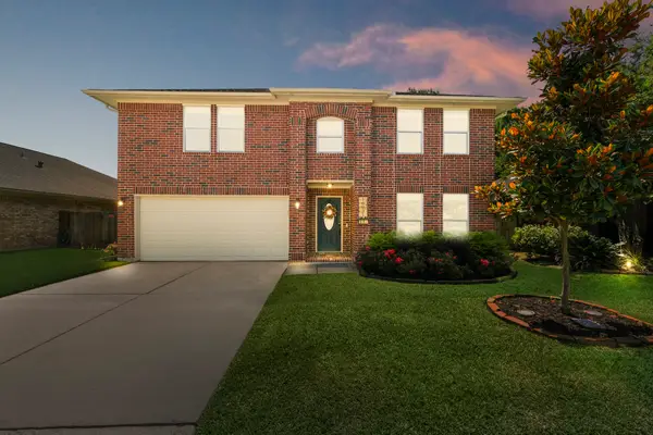 16031 Willowpark Drive, Tomball, TX 77377
