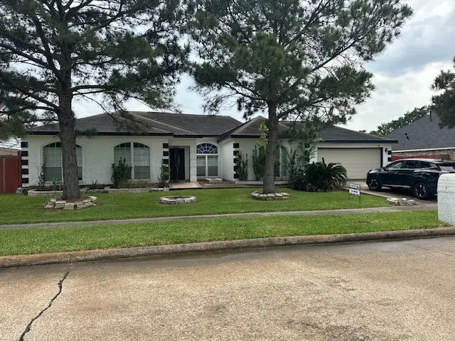 5111 Shirley Street, Baytown, TX 77521 - #1