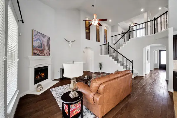 3914 Birdsall Falls Lane, Katy, TX 77494