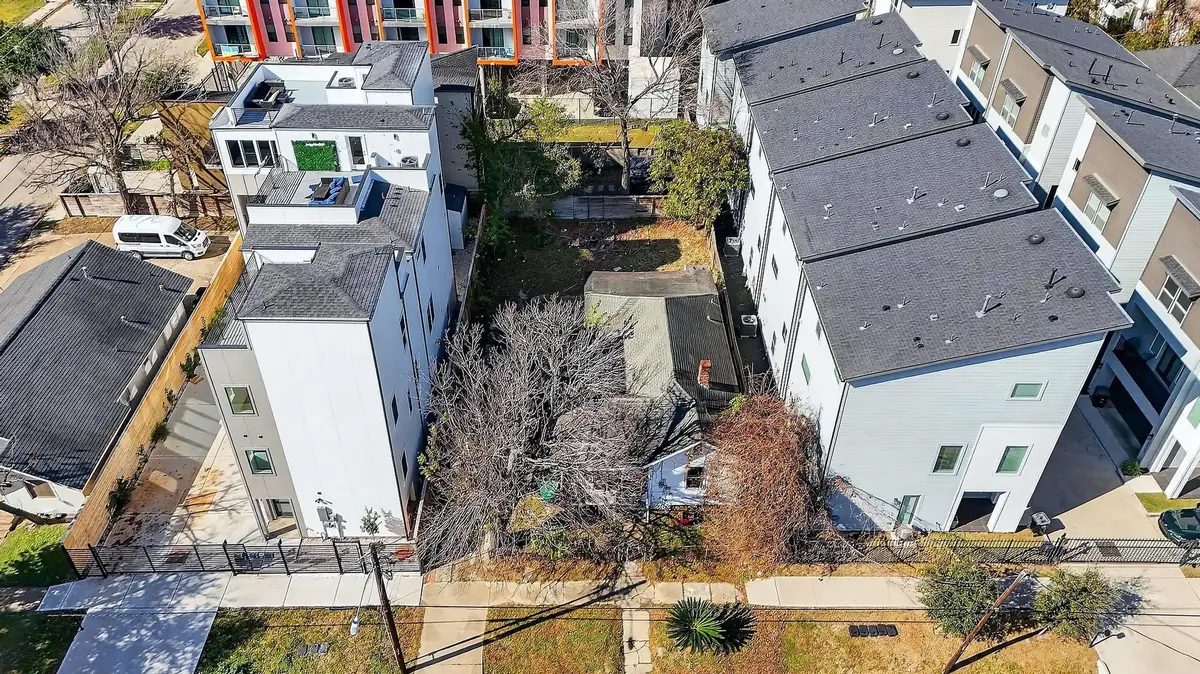 3106 Live Oak Street, Houston, TX 77004 - Image #1