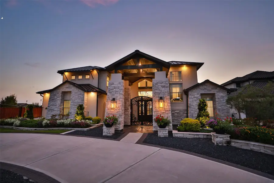 19210 Coleto Creek Bend Drive, Cypress, TX 77433 - Image #2