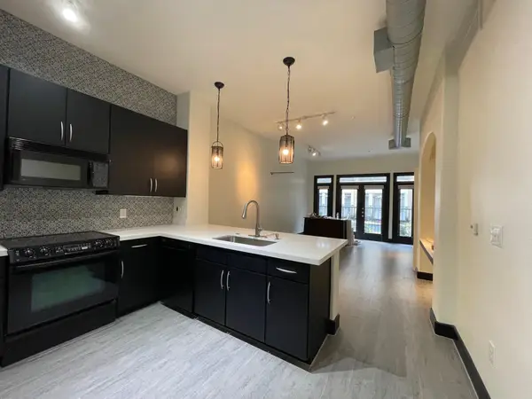 1901 Post Oak Boulevard #1213, Houston, TX 77056