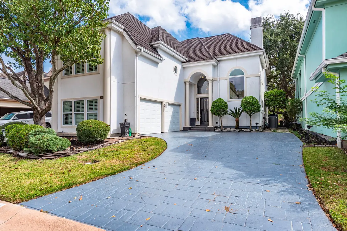 2620 Rose Hill Drive, League City, TX 77573 - Image #1