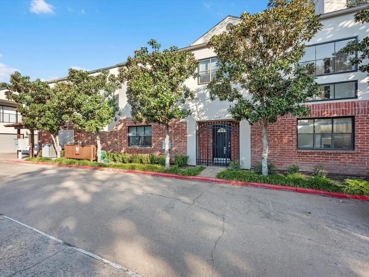 2464 Bering Drive #2464, Houston, TX 77057 - Image #1