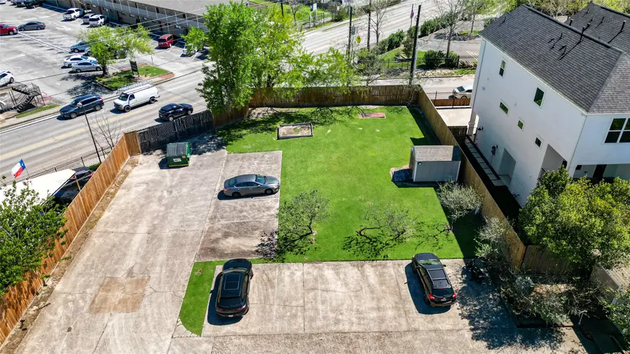 4501 N Main Street, Houston, TX 77009 - #2