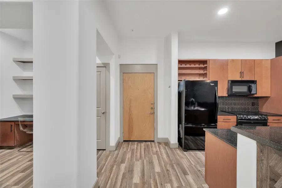 1901 Post Oak Boulevard #1606, Houston, TX 77056 - Image #3