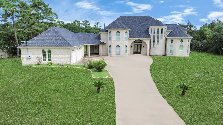 1321 E Archer Road, Baytown, TX 77521 - #2