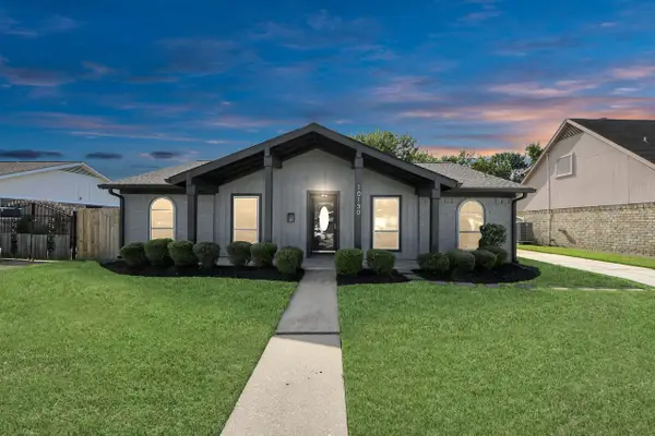 10130 Sagerock Drive, Houston, TX 77089