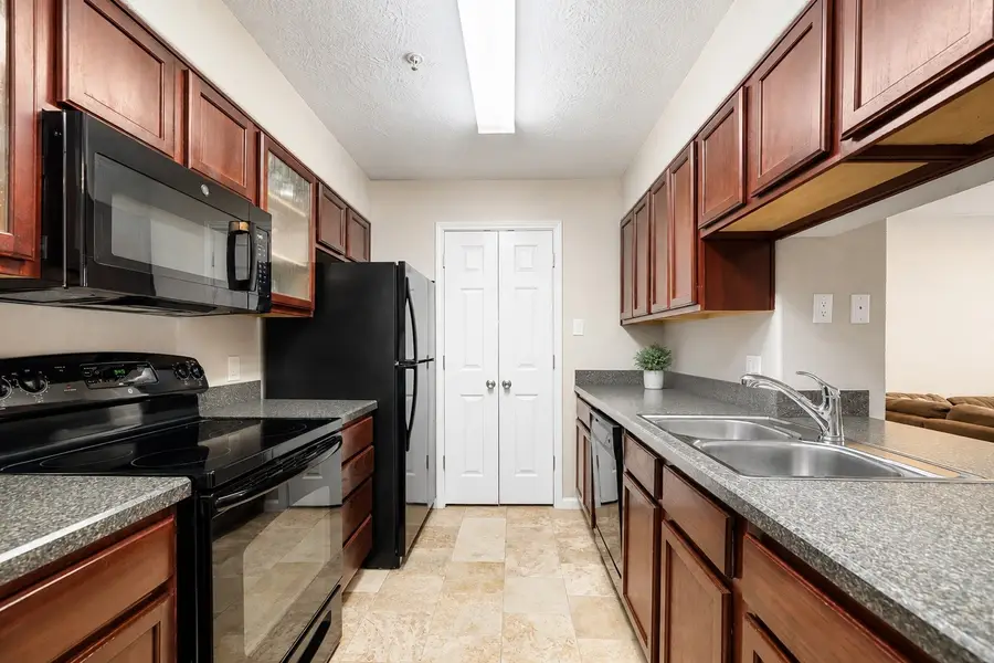 10912 Gulf Freeway #38, Houston, TX 77034 - #3