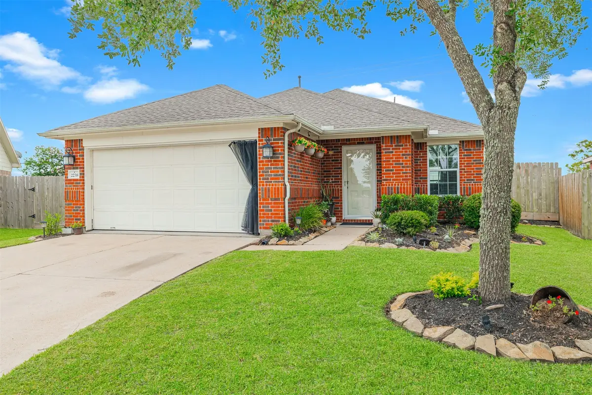 2238 Sterling Oaks Drive, Rosharon, TX 77583 - #1