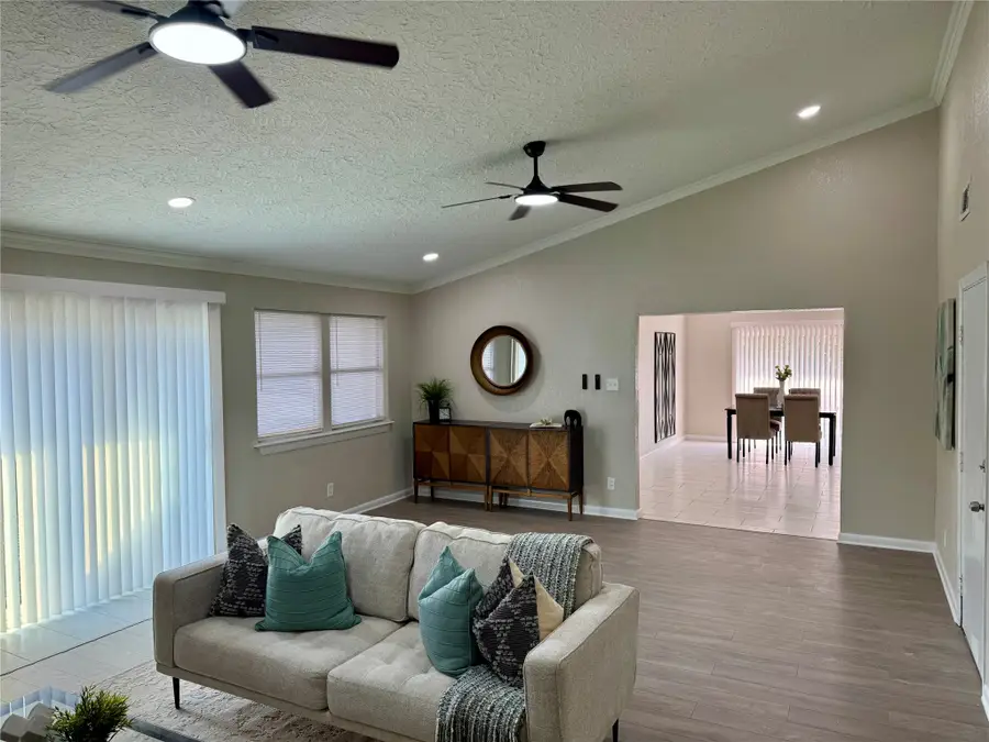 10315 Carlow Lane, La Porte, TX 77571 - #2