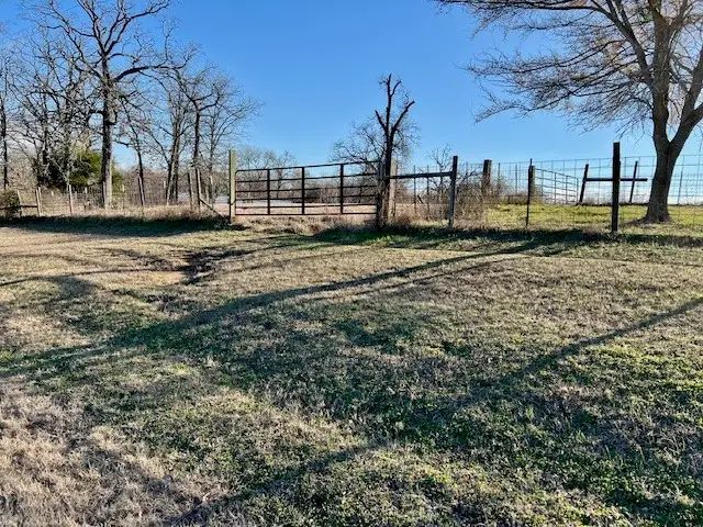 9036 County Road 329, Buffalo, TX 75831 - Image #2