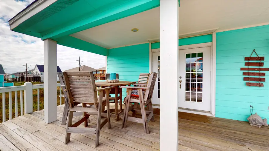 2337 Martinique, Port Bolivar, TX 77650 - #3