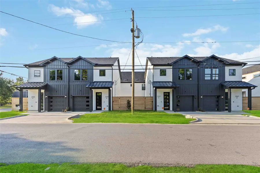 2107 Esther Drive #A/B, Houston, TX 77088 - Image #3