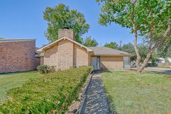 4302 Wildacres Drive, Houston, TX 77072