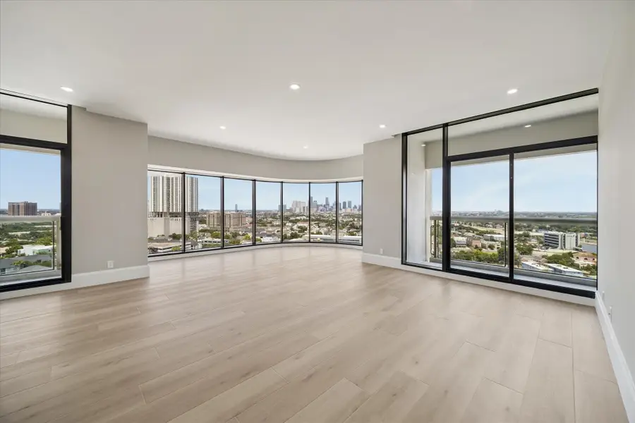 1701 Hermann Drive #18C, Houston, TX 77004 - #2