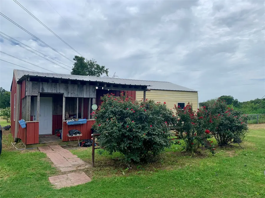 7170 Breezewood Drive, Iola, TX 77861 - Image #2