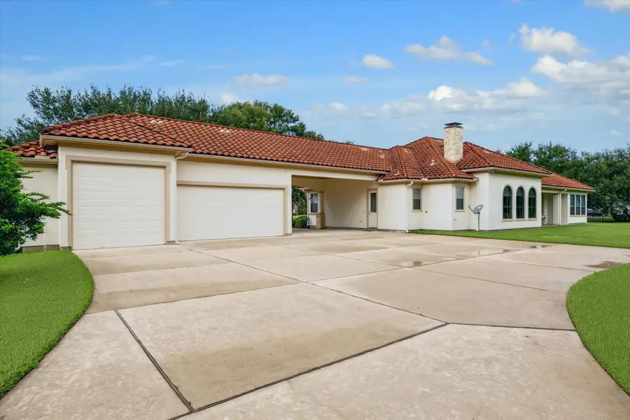 9621 Thompson Lake Drive, Missouri City, TX 77459 - Image #3