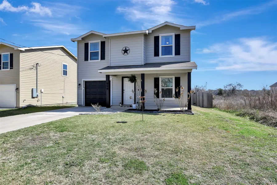 950 21st Street, Hempstead, TX 77445 - #3