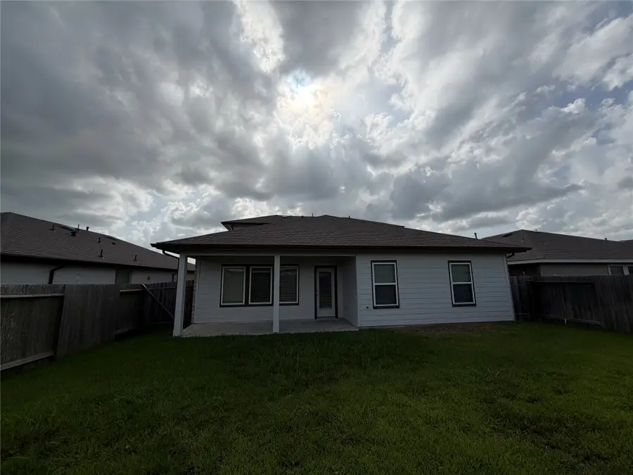 8031 Milam Lane, Rosharon, TX 77583 - #2