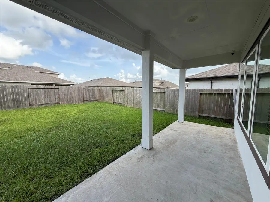 8031 Milam Lane, Rosharon, TX 77583 - #3