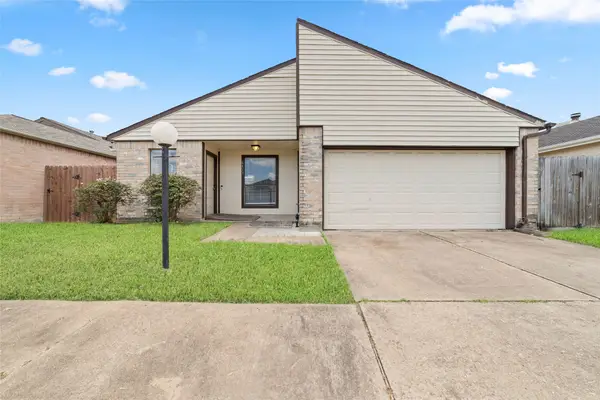 6611 Grandvale Drive, Houston, TX 77072