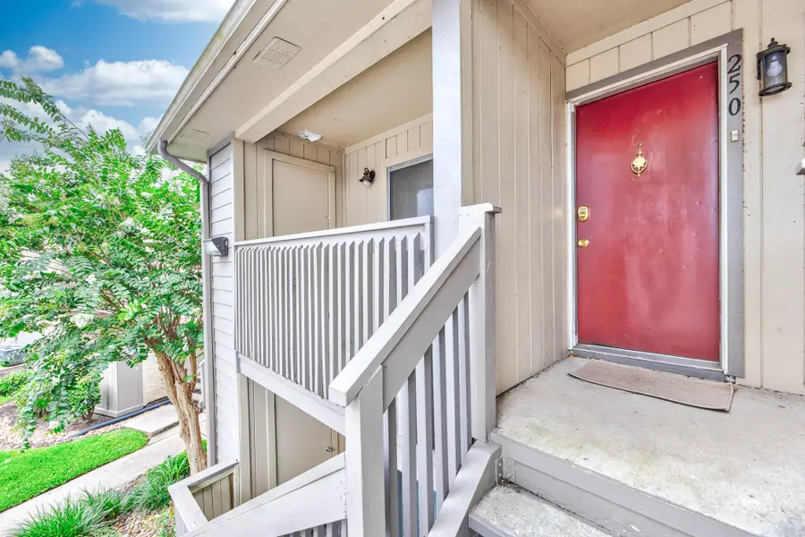 1900 Bay Area Boulevard #250, Houston, TX 77058 - #2