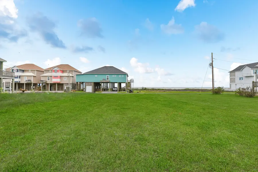 1117 Blue Water Drive, Crystal Beach, TX 77650 - #3