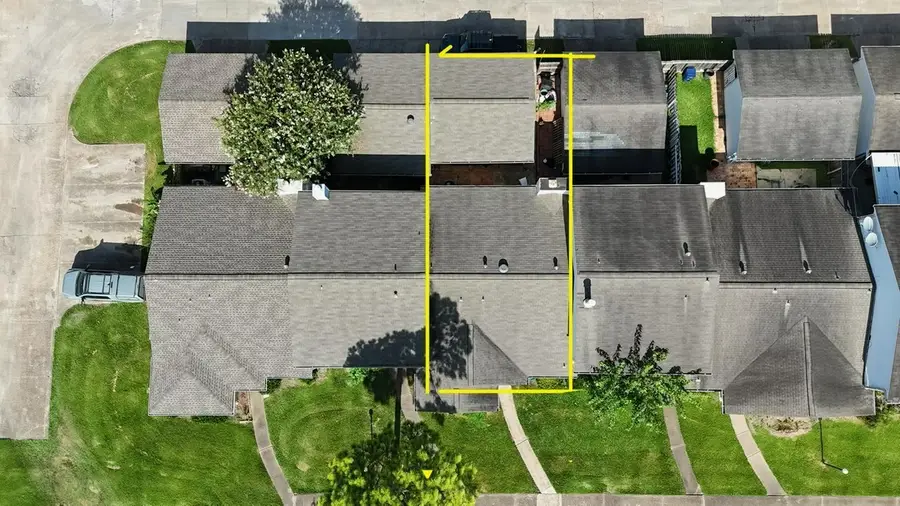 6373 S Briar Bayou Drive, Houston, TX 77072 - #2