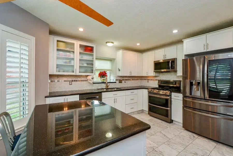 16107 Ember Hollow Circle, Sugar Land, TX 77498 - Image #2