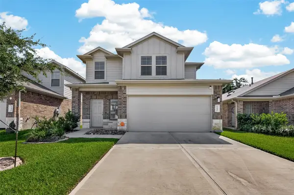 22446 Forest Gorge Lane, Spring, TX 77373