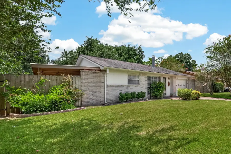 2811 Pheasant Creek Drive, Sugar Land, TX 77498 - #3