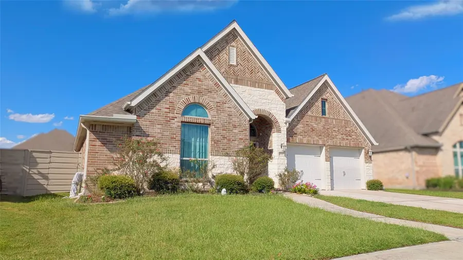 4540 Mesquite Terrace Drive, Manvel, TX 77578 - Image #2
