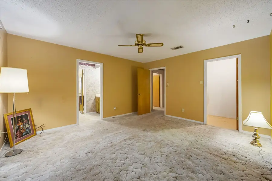 2612 Lake Park Drive, La Marque, TX 77568 - Image #3