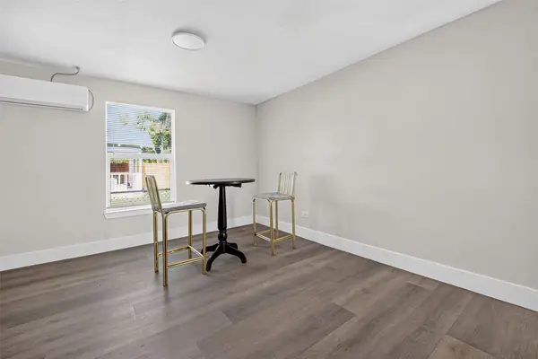 1505 Ryon Street, Houston, TX 77009