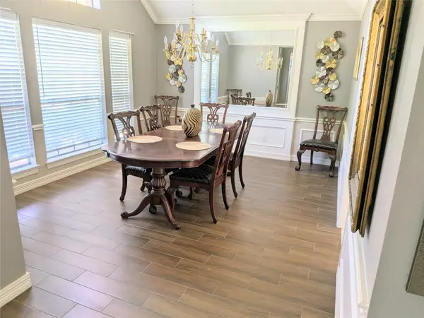 13107 Walnut Lake Road, Houston, TX 77065