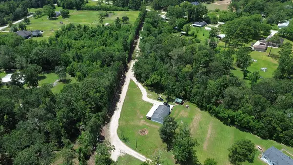 20220 Plaza Circle, Crosby, TX 77532