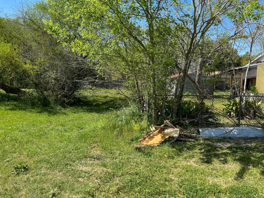 0 W Jackson, El Campo, TX 77437 - Image #2