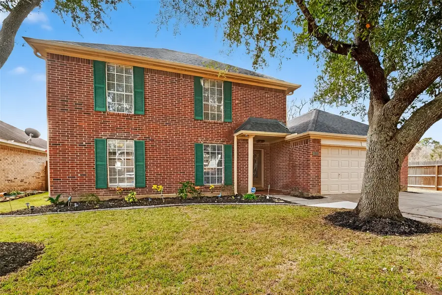 1040 Glenview Drive, Pearland, TX 77581 - Image #2