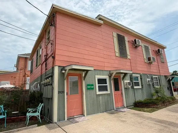 2328 Avenue P 1/2, Galveston, TX 77550