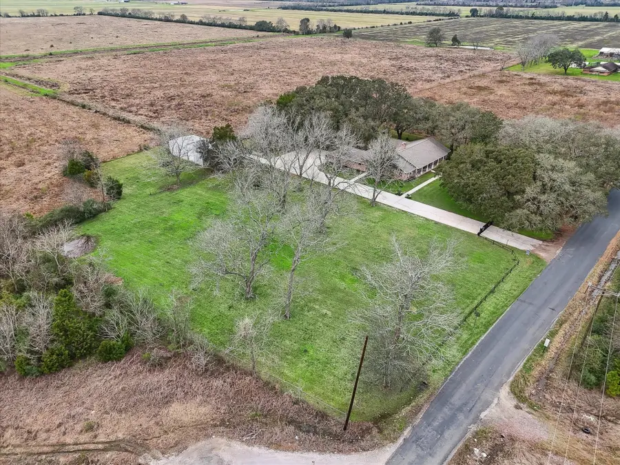 110 County Road 601, Dayton, TX 77535 - Image #2