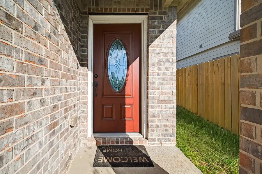 7219 Victorville Drive, Rosharon, TX 77583 - Image #3