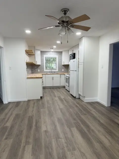 229 S Fulton Street S, Texas City, TX 77591 - Image #3